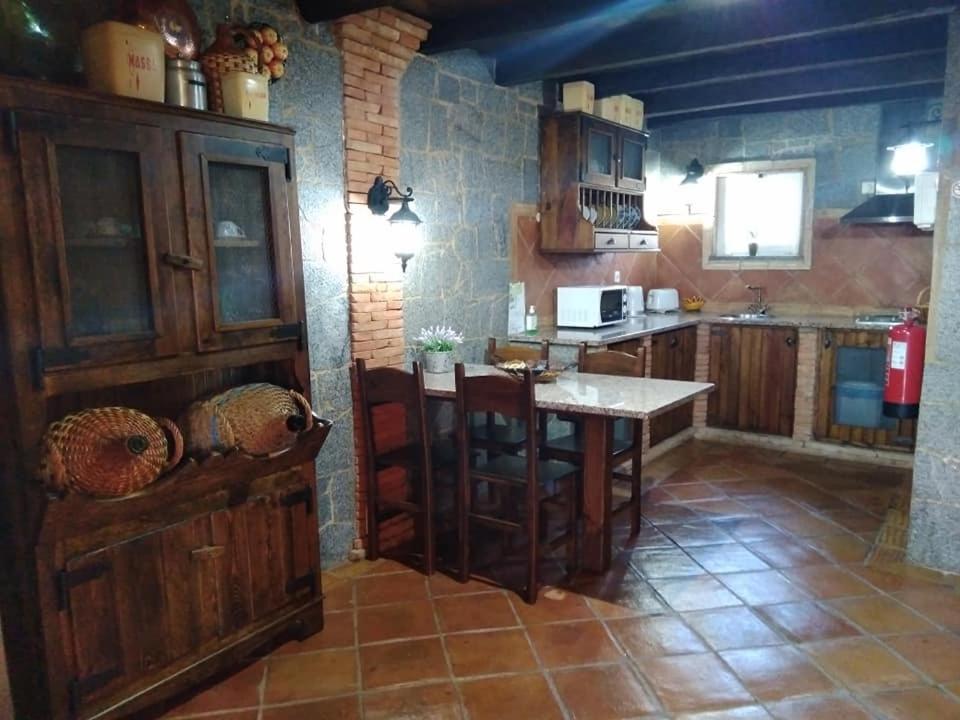 Villa Bora-Bora Pêra Eksteriør bilde